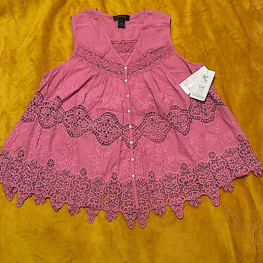 Karen Kane Lace Top